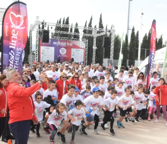 Ξεκίνησε ο 100ωρος υπερμαραθώνιος για τα παιδιά “No Finish Line Athens”